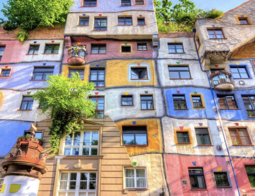 Hundertwasserhaus: le colorate ed ecologiche case popolari di Vienna