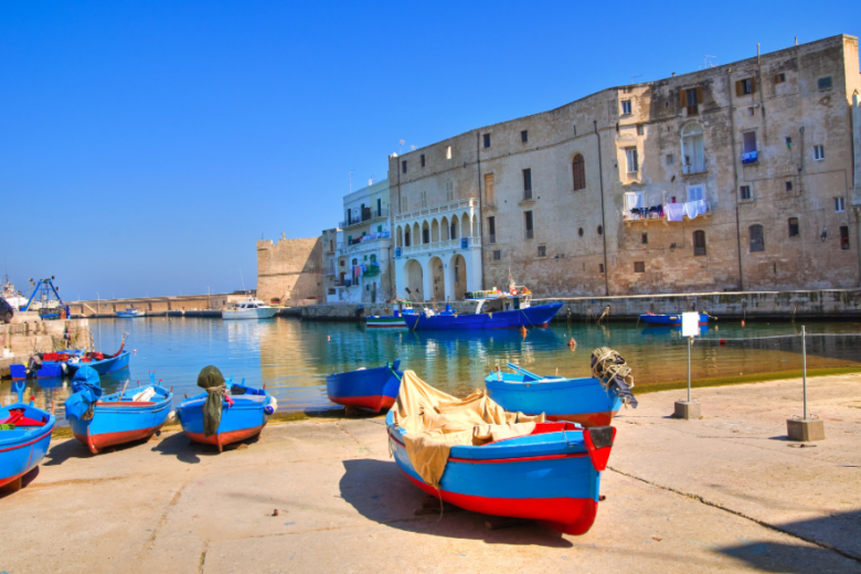 Tour della bellezza: scopri i luoghi più affascinanti della Puglia